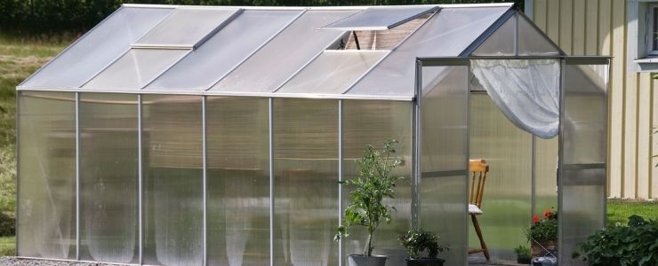 Does A Greenhouse Need A Clear Roof